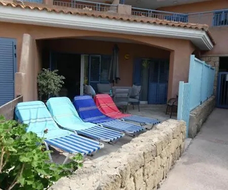 דירה Limnaria Gardens Two Bed With Terrace And Pool Close To פאפוס